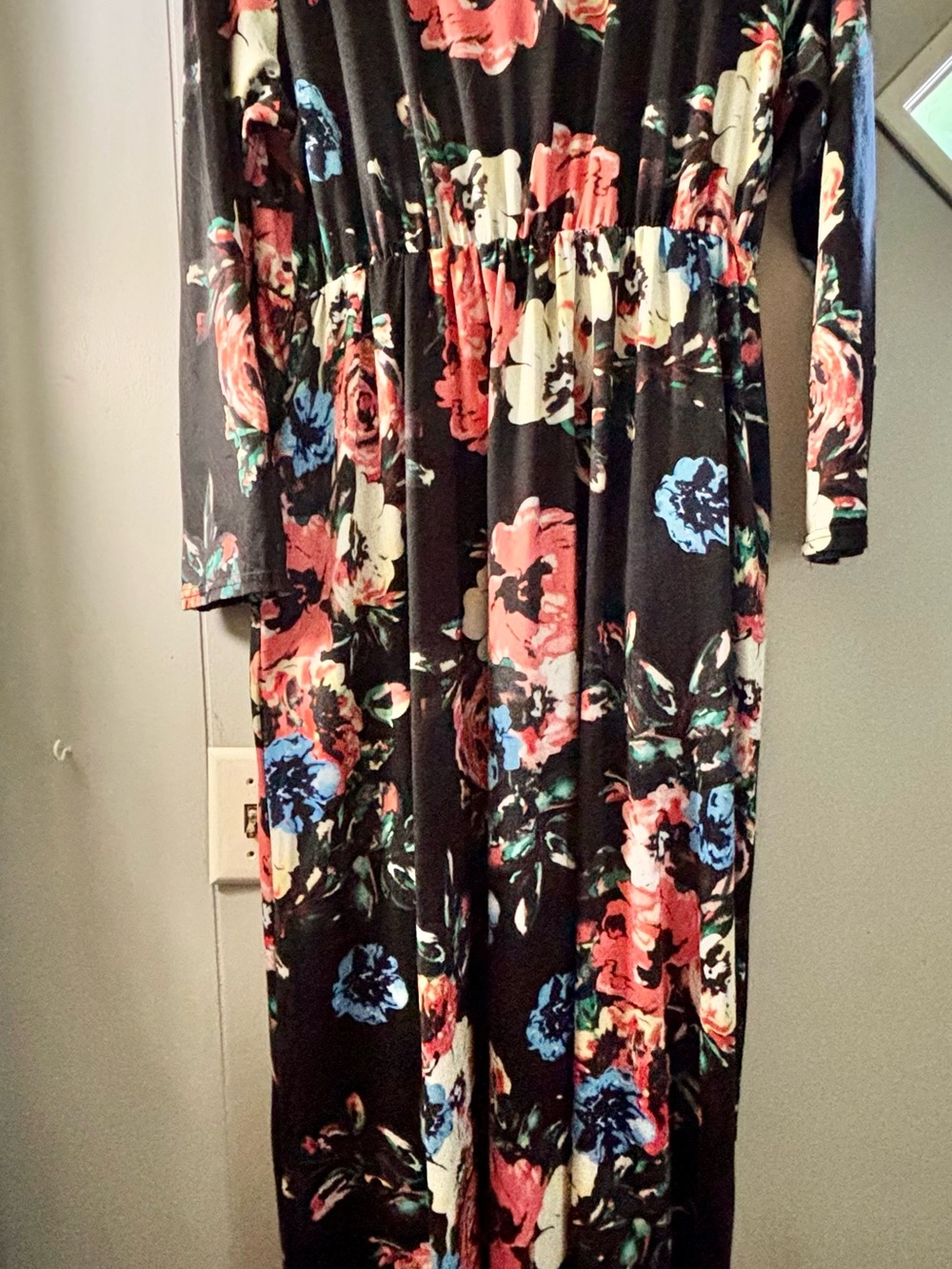 Black Floral Long Sleeve Maxi Dress - Elegant Everyday Style